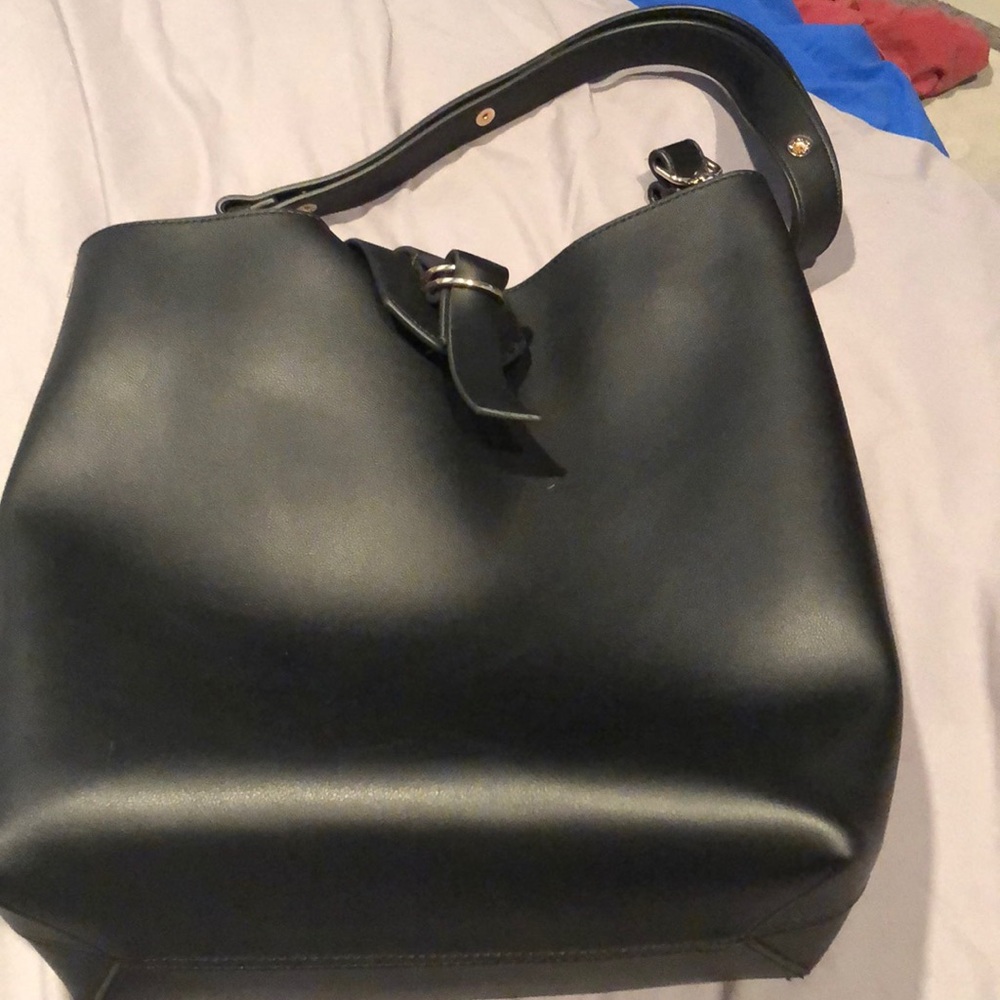 Shoulder bag
